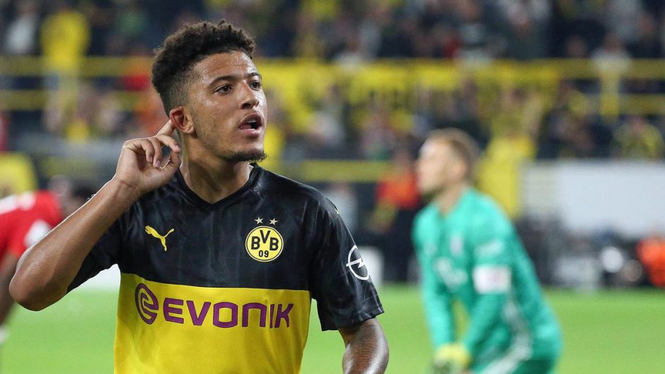 Jadon Sancho del Borussia Dortmund, disconforme con su media en FIFA 20