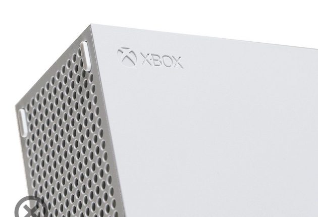 Ya tenemos Xbox Series S y os la mostramos al completo - La redacción de Generación Xbox ya tiene en su poder Xbox Series S y te la mostramos con todo lujo de detalles.