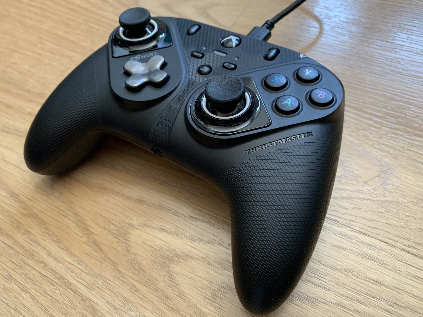 Análisis del Thrustmaster ESWAP S Pro Controller, especialmente diseñado para tu puntería - Probamos a fondo el nuevo Thrustmaster ESWAP S Pro Controller con nuestra Xbox y os contamos nuestras sensaciones.