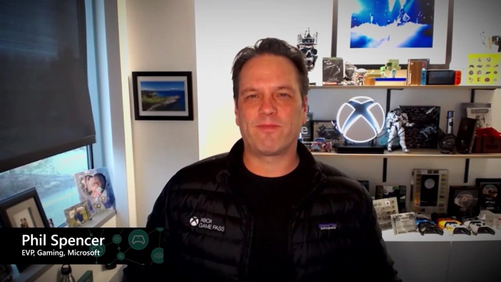 Phil Spencer’s Bookshelf Is the Champion Again: Is That What I Think?