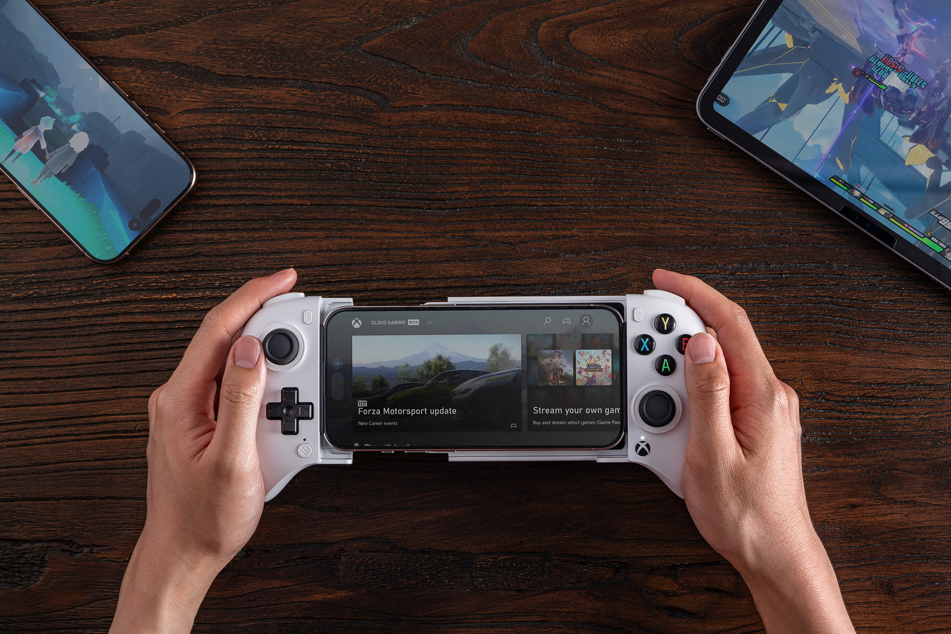 New 8Bitdo Ultimate controller: compatible with iPhone, Android and Xbox Cloud Gaming
